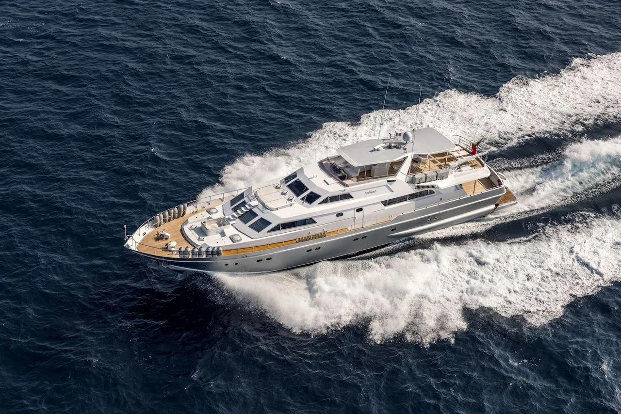 Antisan — location yacht Saint-Tropez