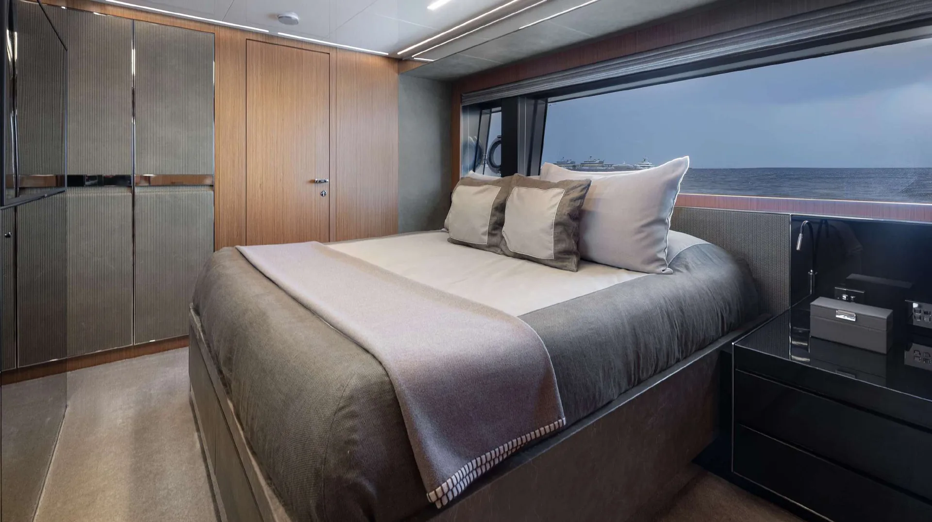 Ariyas — photo 23 location yacht Saint-Tropez