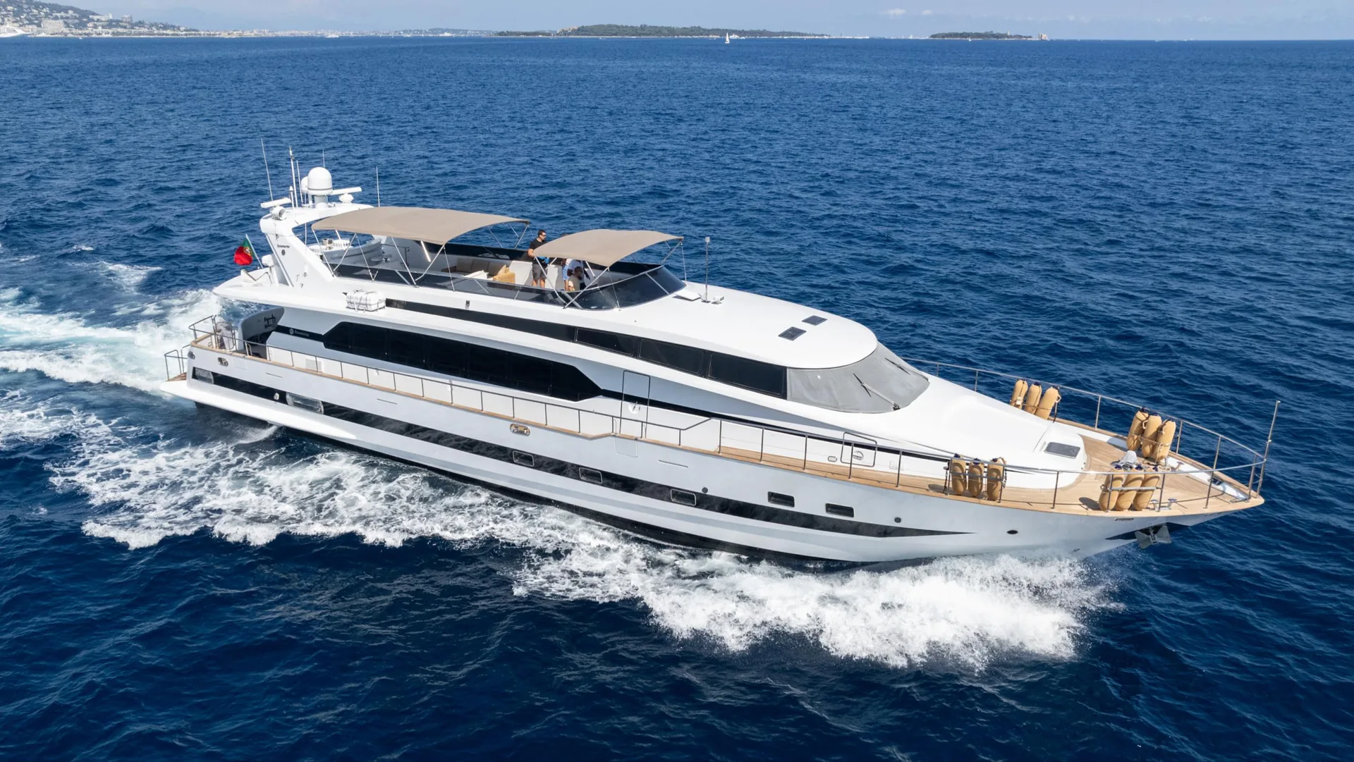 Faith — photo 2 location yacht Saint-Tropez