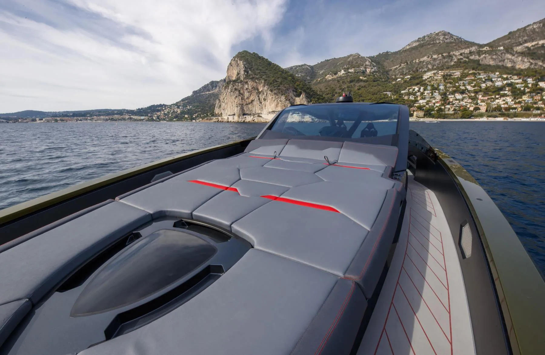 Fast One — photo 10 location yacht Saint-Tropez