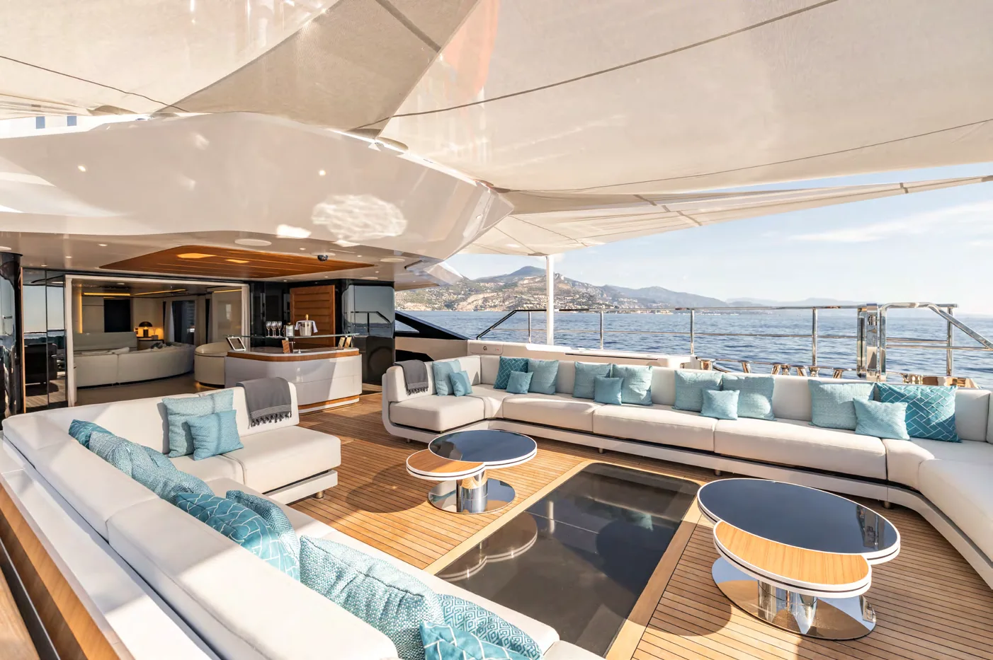 Felicita - photo 6 yacht charter Saint-Tropez