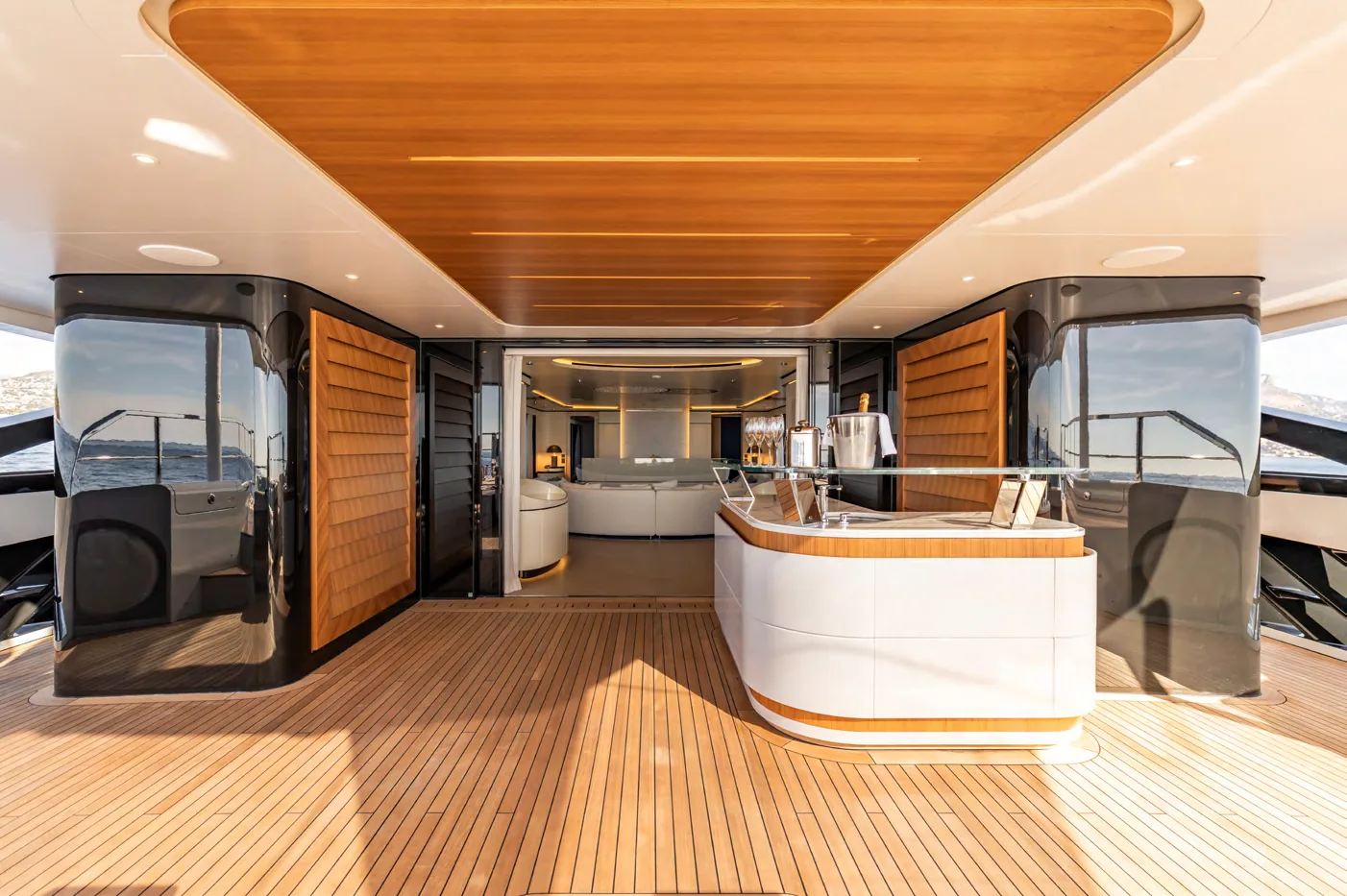 Felicita - photo 8 yacht charter Saint-Tropez