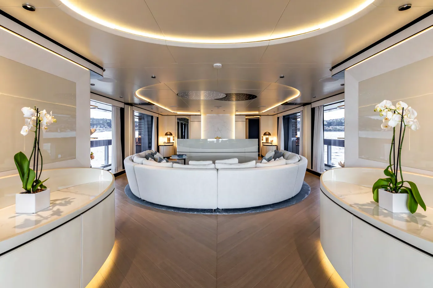 Felicita - photo 9 yacht charter Saint-Tropez