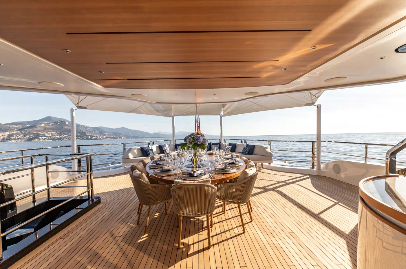 Felicita - photo 32 yacht charter Saint-Tropez
