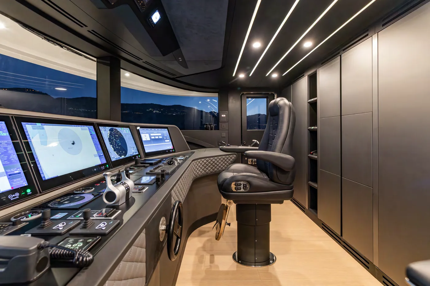 Felicita - photo 40 yacht charter Saint-Tropez