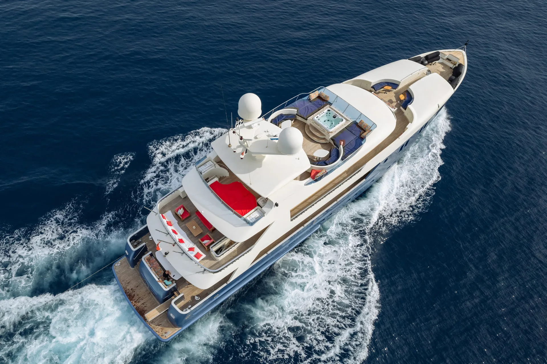 Irama — photo 6 location yacht Saint-Tropez