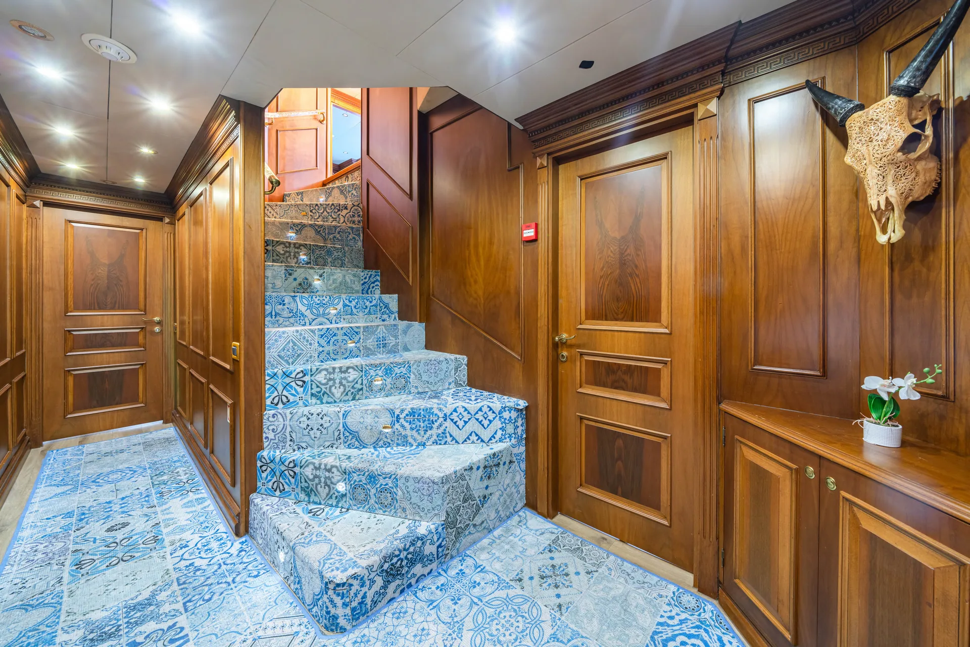 Irama — photo 17 location yacht Saint-Tropez