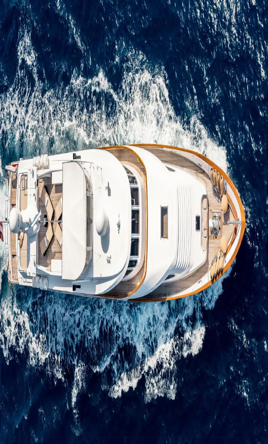 Jojo — photo 5 location yacht Saint-Tropez