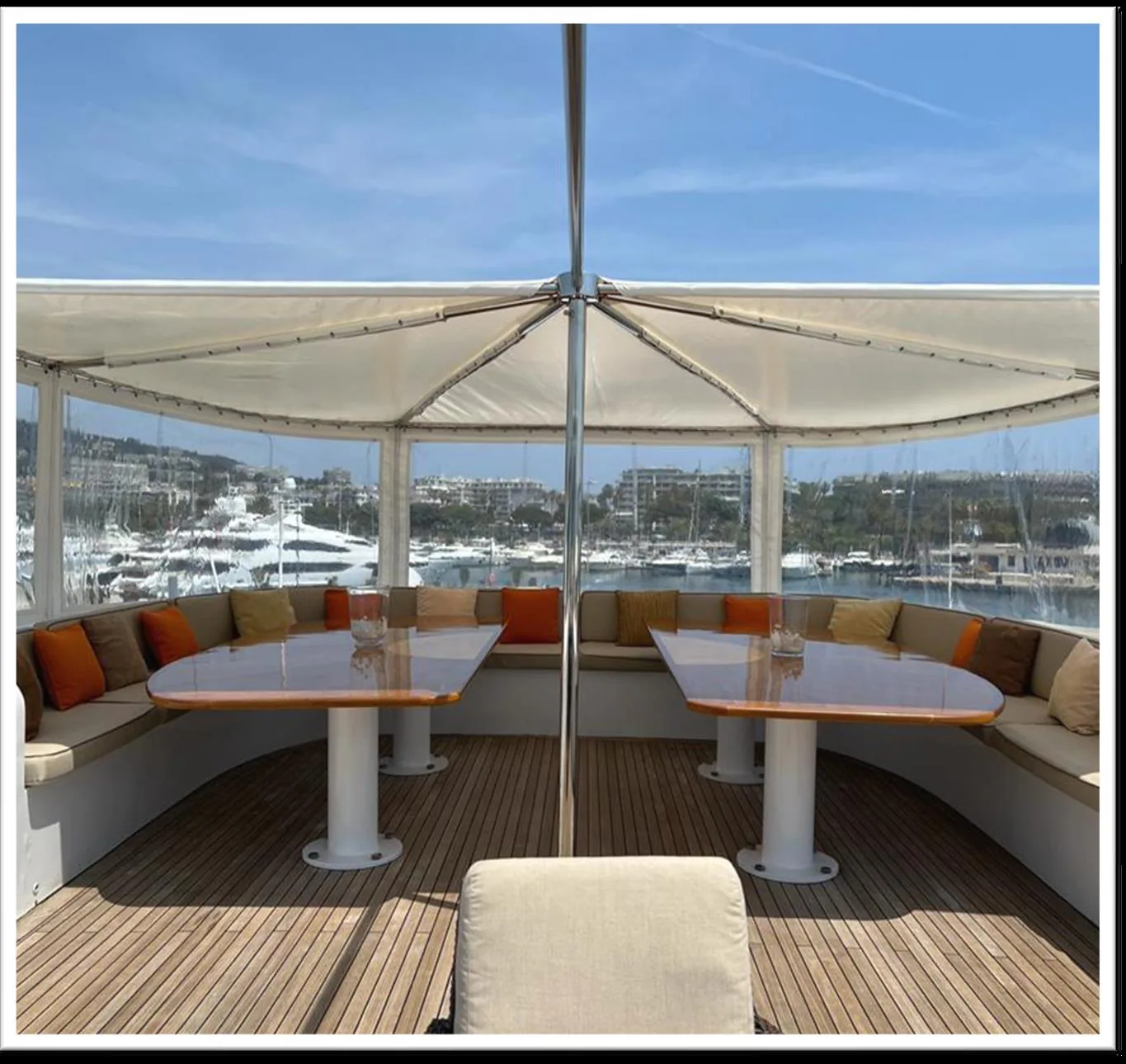 Jojo — photo 16 location yacht Saint-Tropez