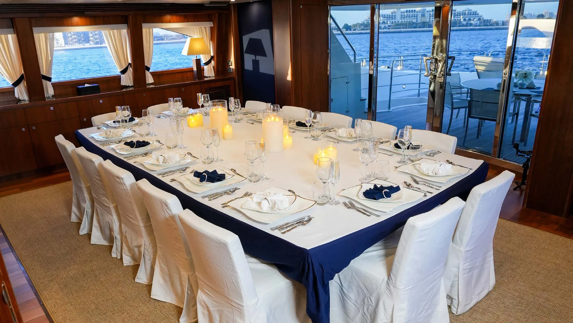 Lucien — photo 34 location yacht Saint-Tropez