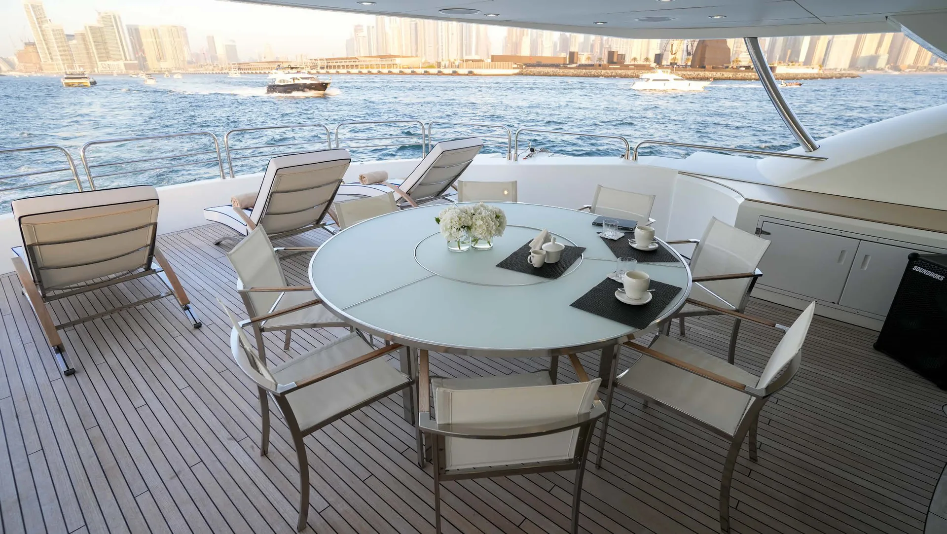 Lucien — photo 36 location yacht Saint-Tropez