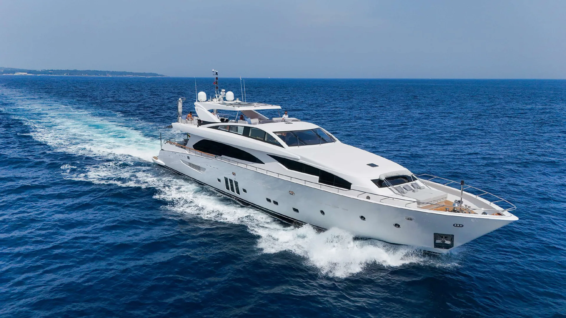 Millesime — photo 3 location yacht Saint-Tropez