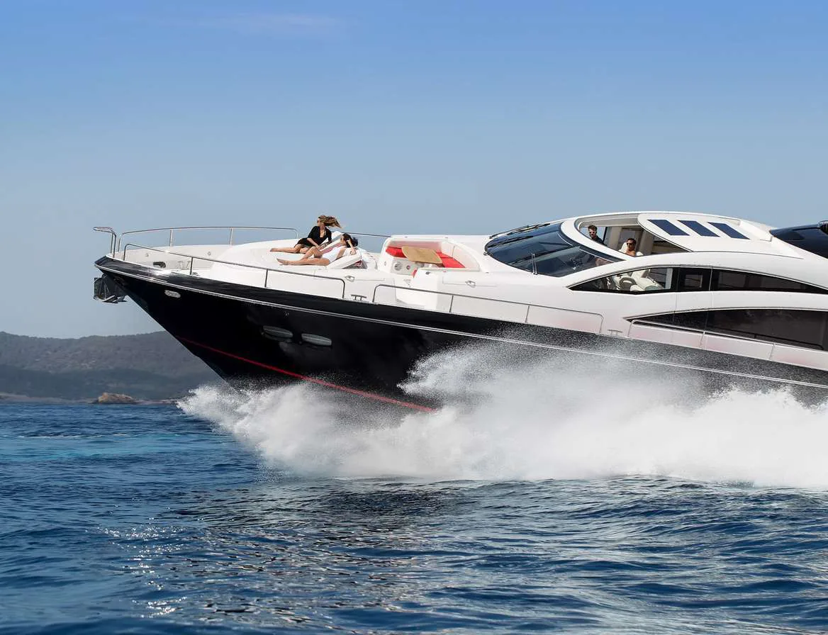 Palumba — photo 10 location yacht Saint-Tropez