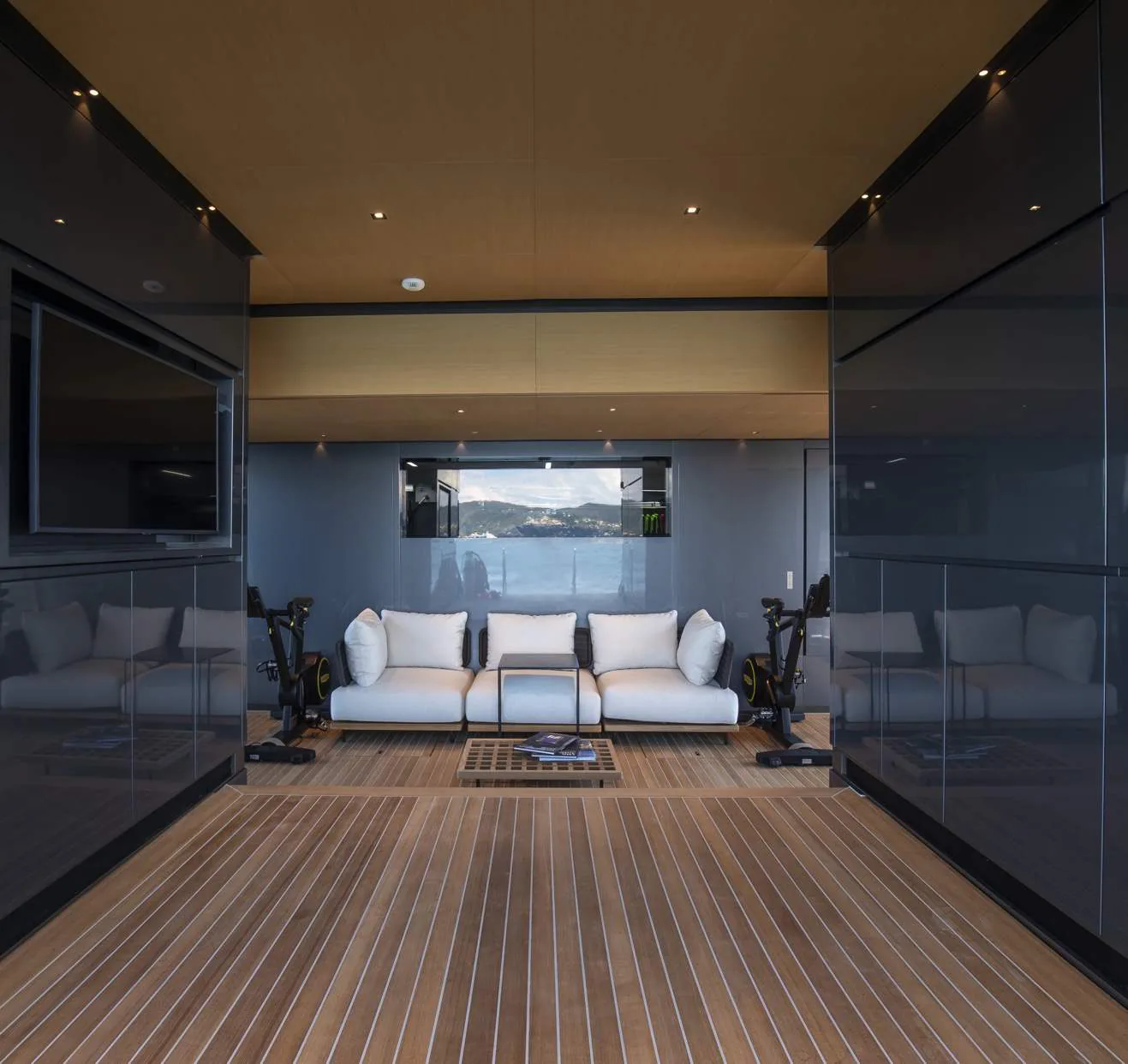 Panam — photo 15 location yacht Saint-Tropez