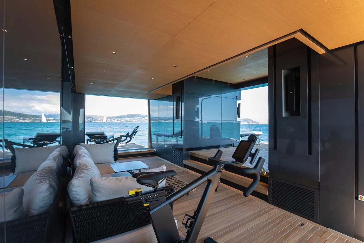 Panam — photo 16 location yacht Saint-Tropez