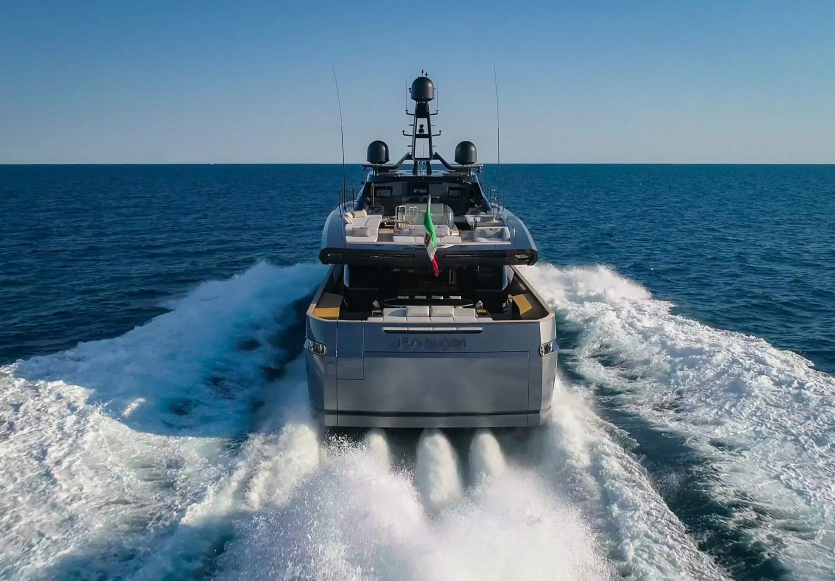 Panam — photo 19 location yacht Saint-Tropez