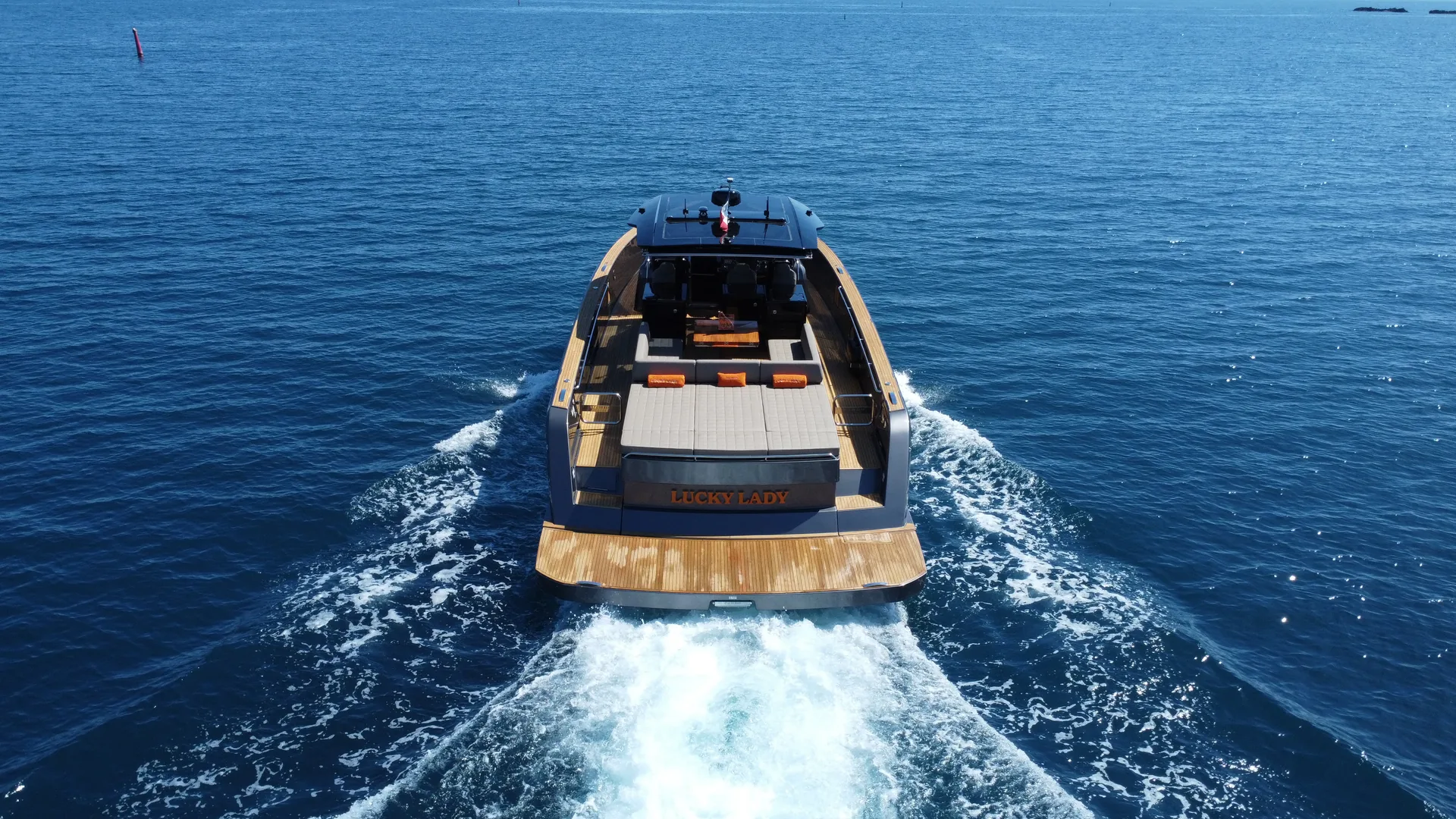 Pardo 50 - photo 9 yacht charter Saint-Tropez