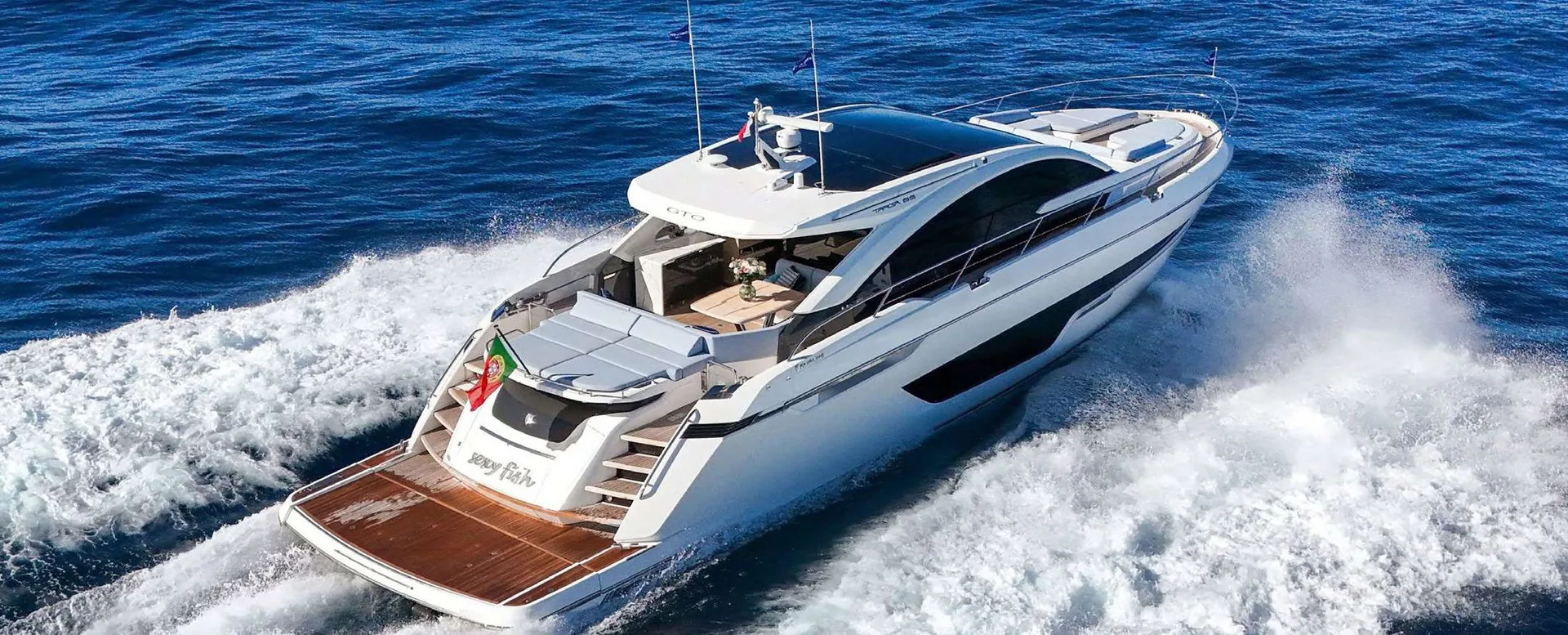 Soleil 40 — photo 2 location yacht Saint-Tropez