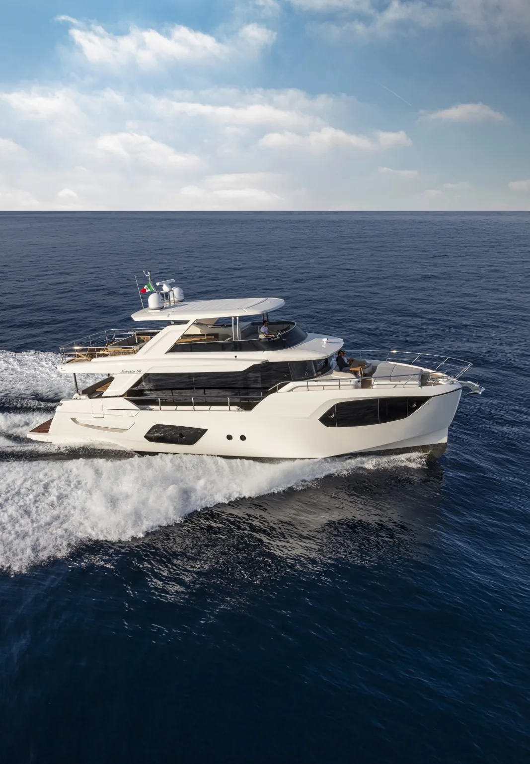 A4A - photo 5 location yacht Saint-Tropez