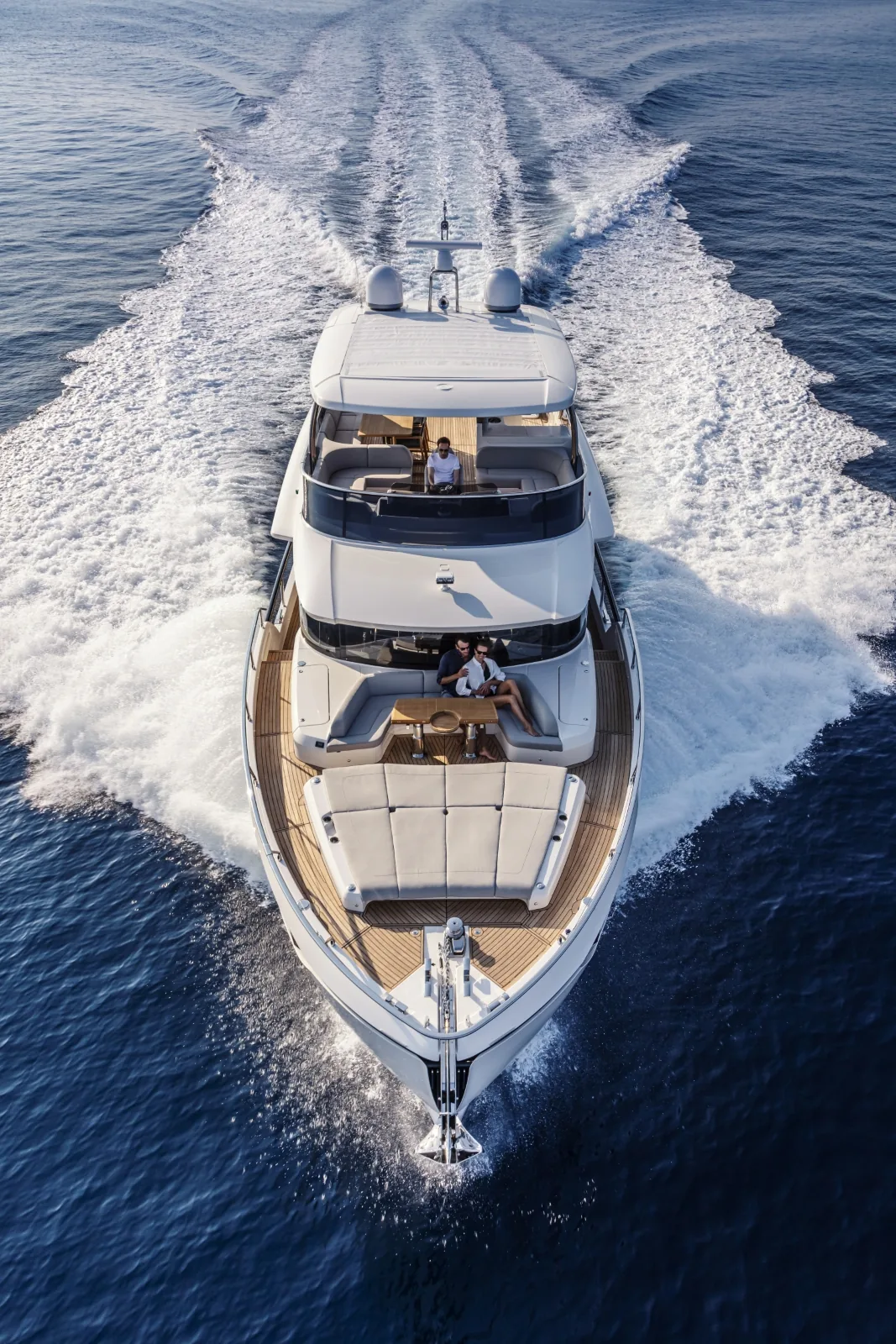 A4A - photo 10 location yacht Saint-Tropez