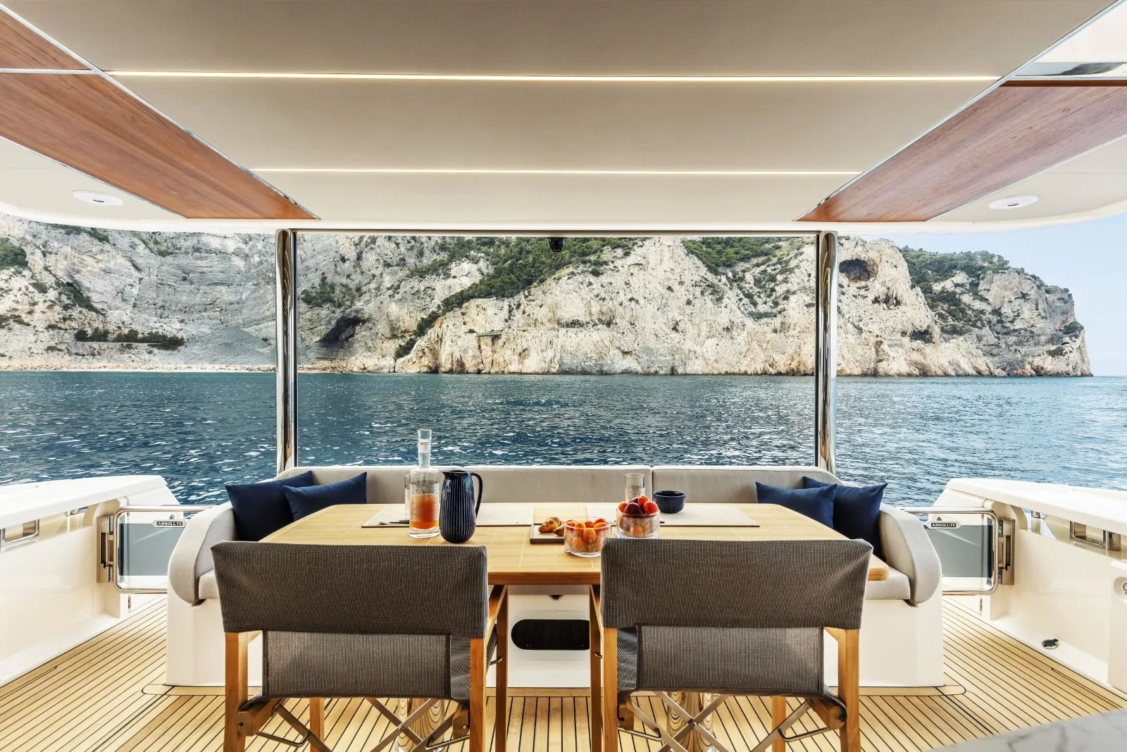 A4A - photo 13 location yacht Saint-Tropez