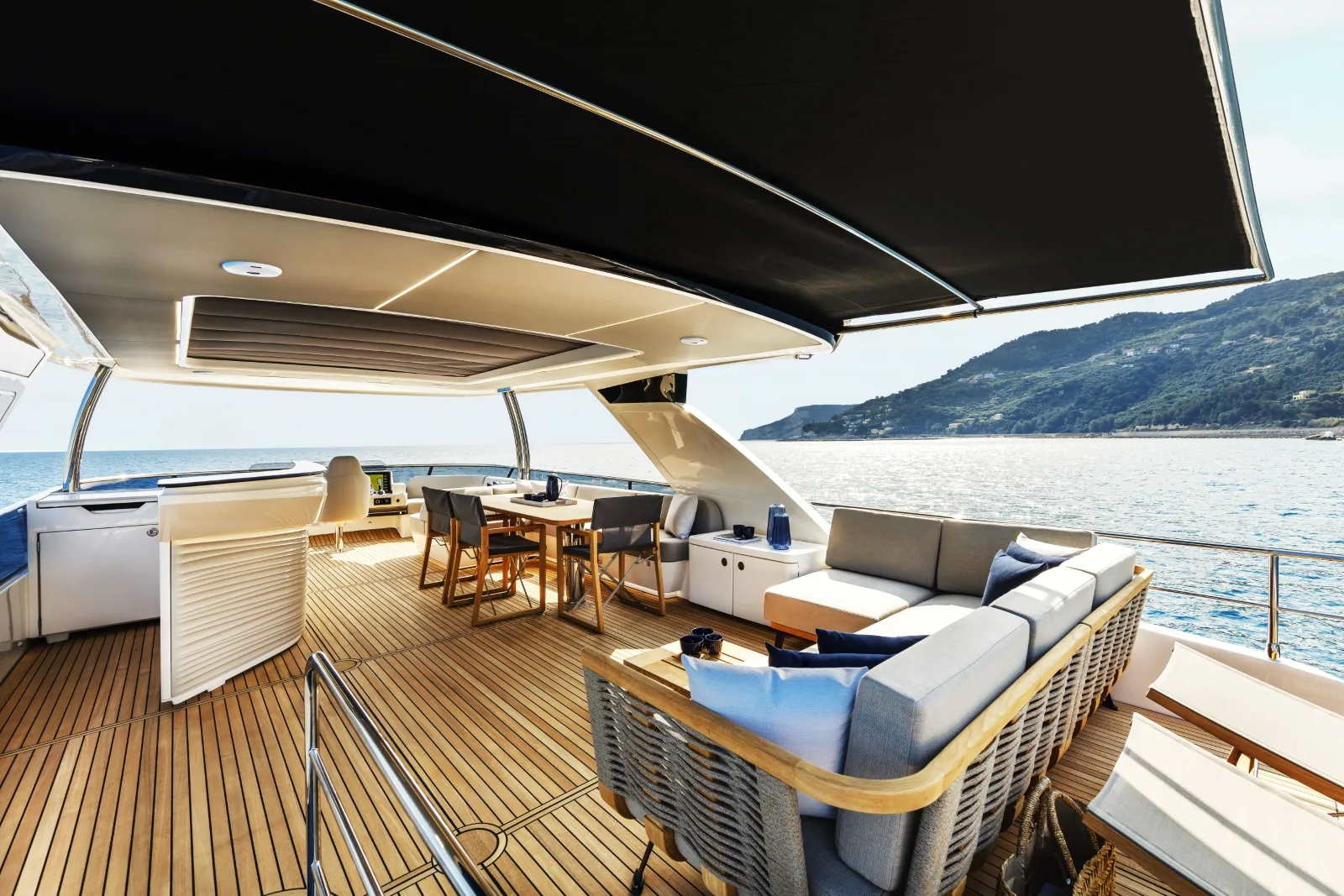 A4A - photo 14 location yacht Saint-Tropez