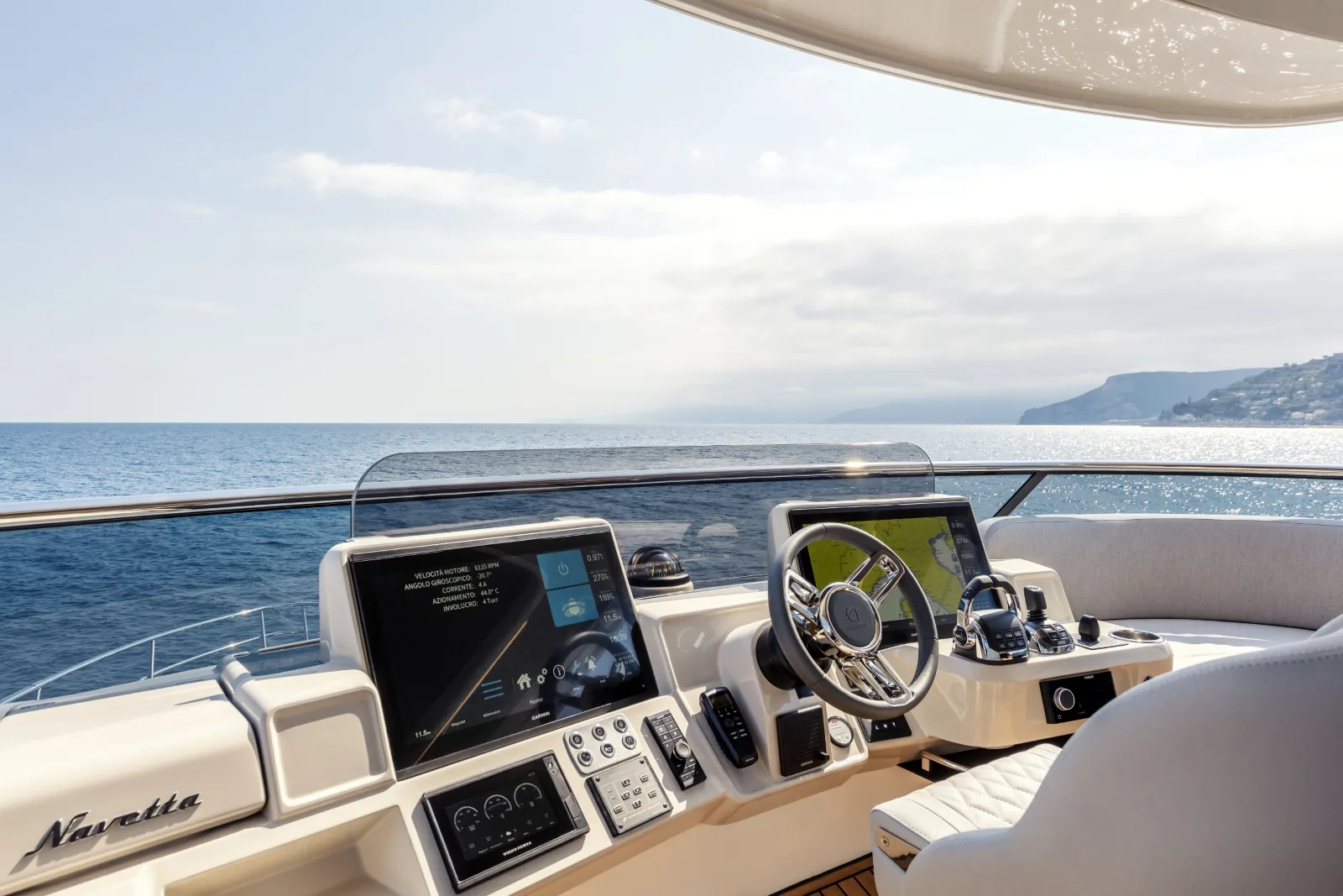 A4A - photo 22 location yacht Saint-Tropez