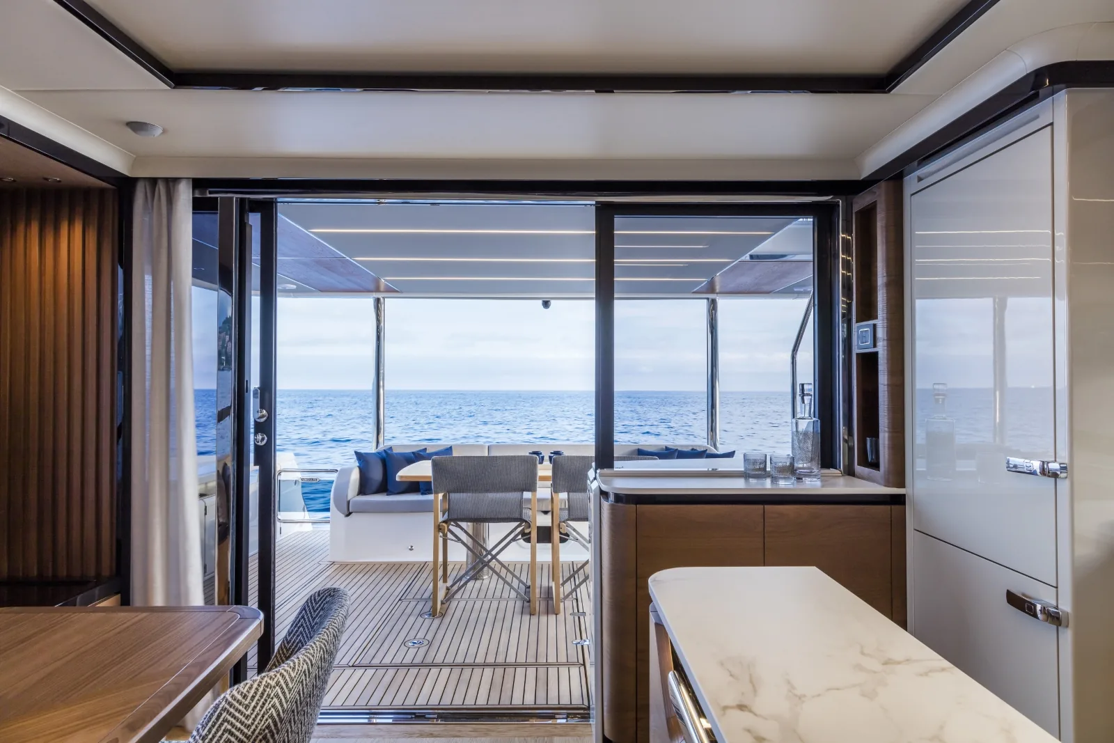 A4A - photo 24 location yacht Saint-Tropez