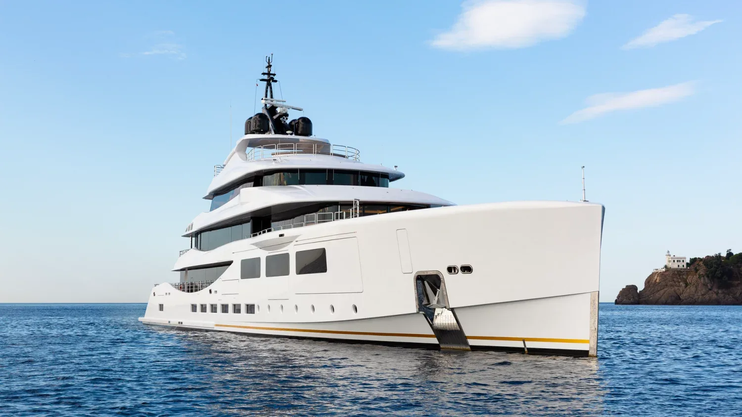 ALFA - photo 4 location yacht Saint-Tropez