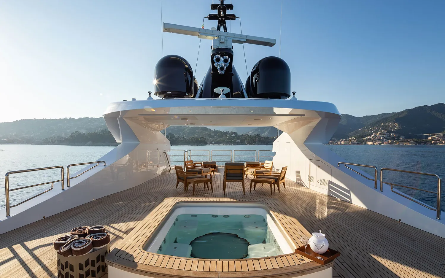 ALFA - photo 11 location yacht Saint-Tropez
