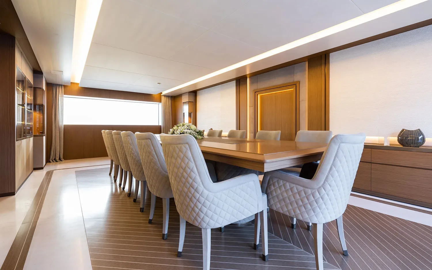 ALFA - photo 17 location yacht Saint-Tropez