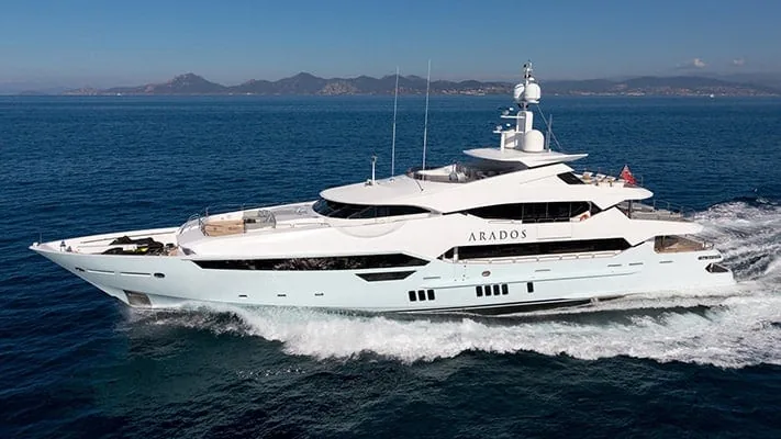 ARADOS - location yacht Saint-Tropez