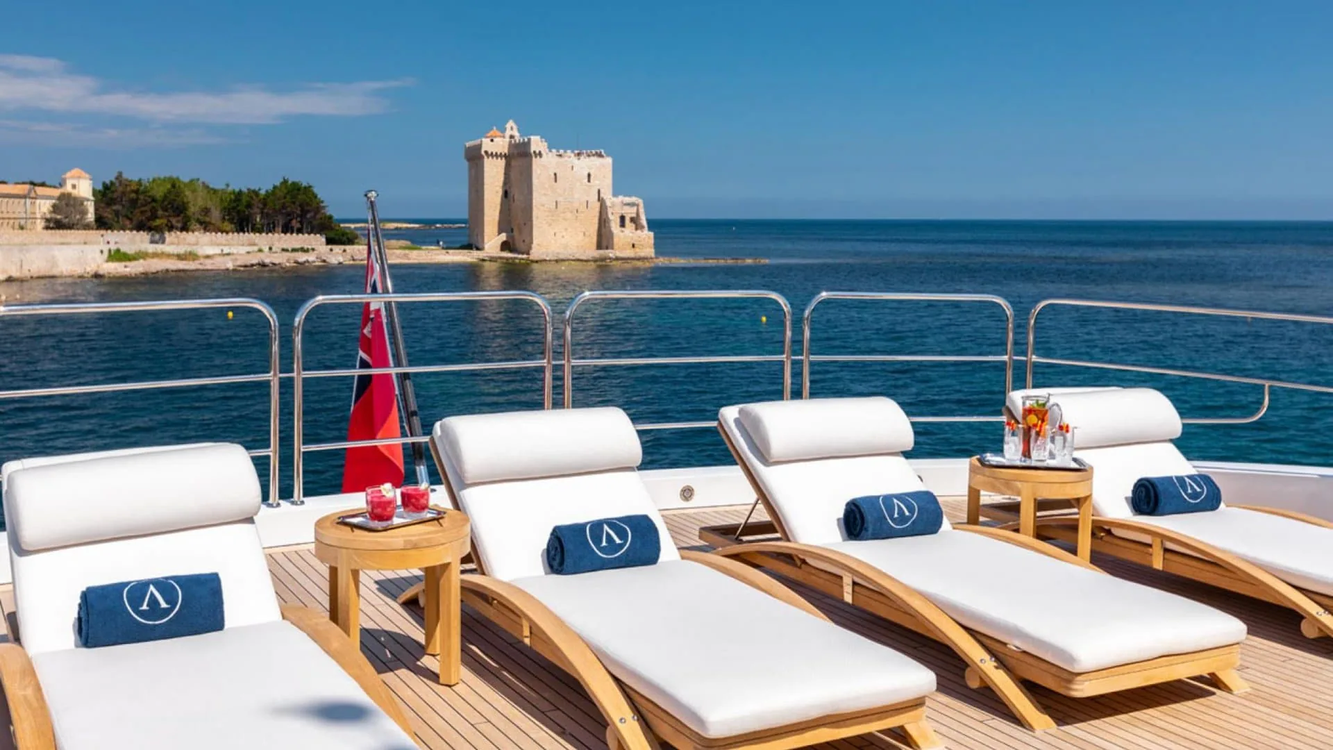 ARADOS - photo 10 location yacht Saint-Tropez