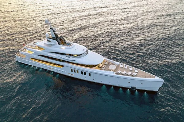 ARTISAN - location yacht Saint-Tropez