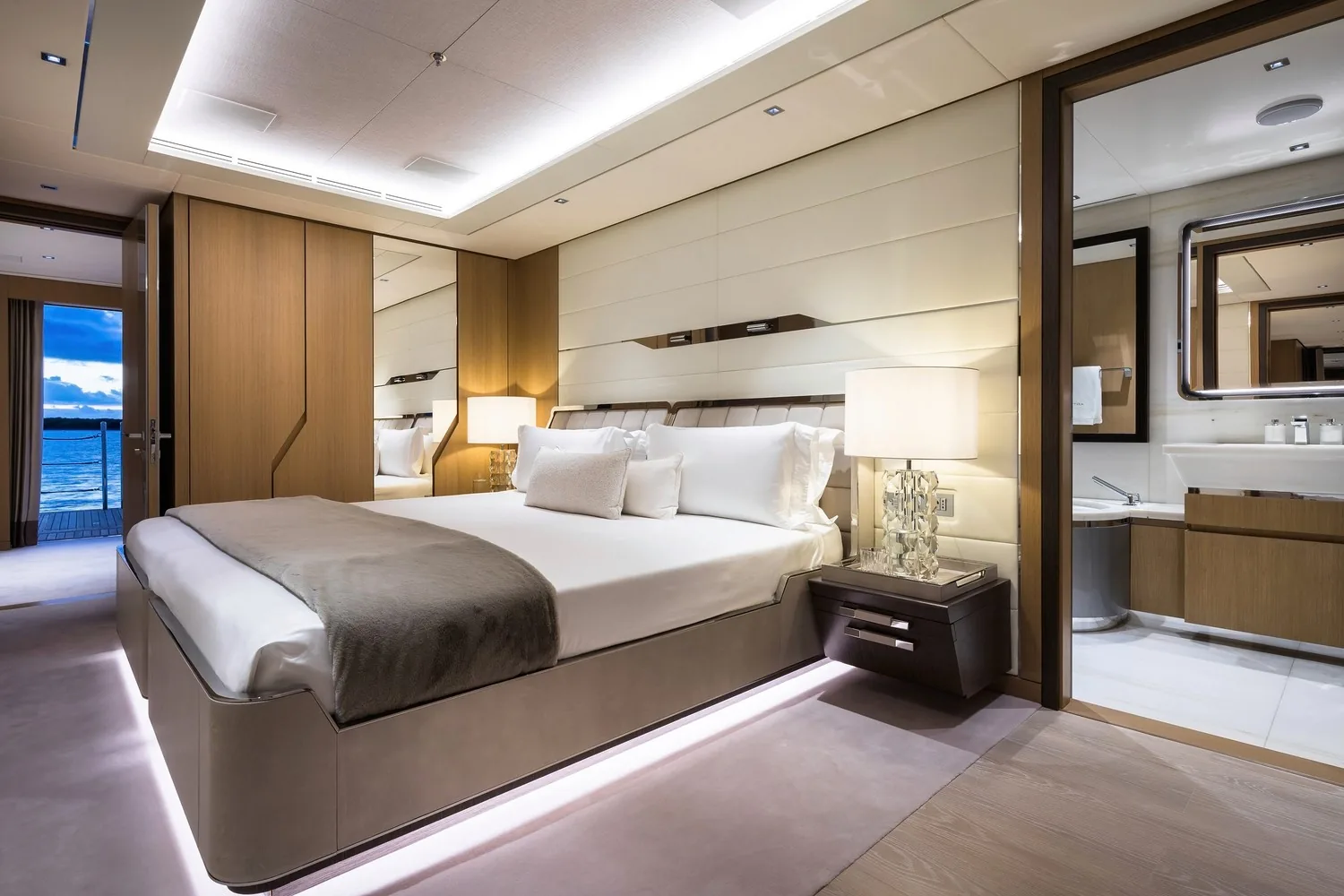 ARTISAN - photo 35 location yacht Saint-Tropez
