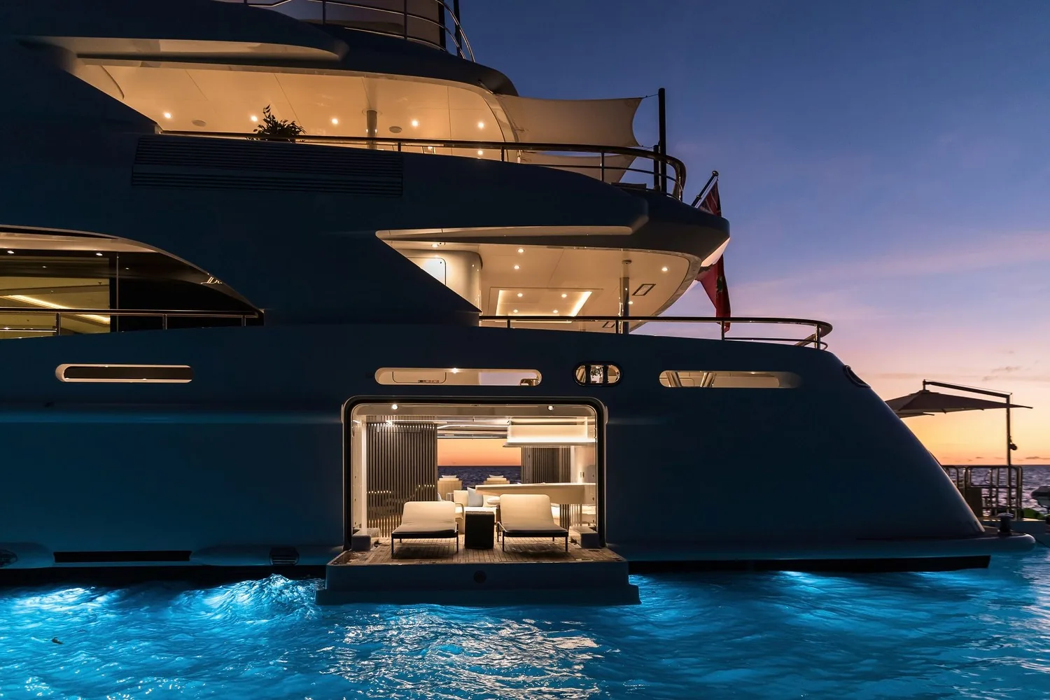 ARTISAN - photo 46 location yacht Saint-Tropez