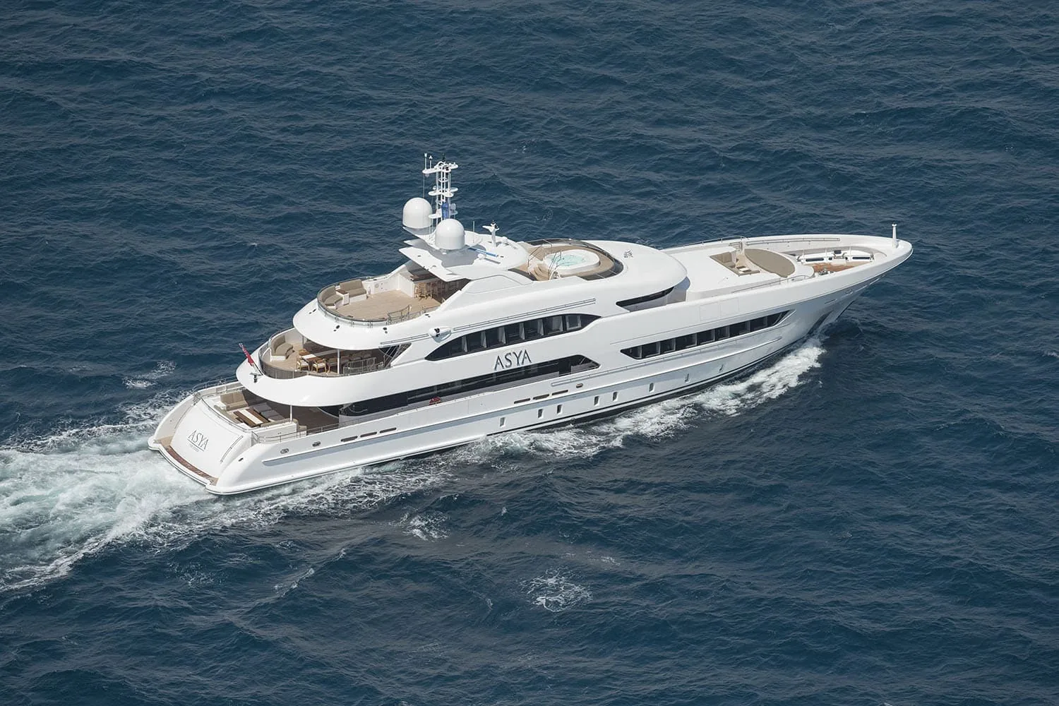 ASYA - photo 2 location yacht Saint-Tropez