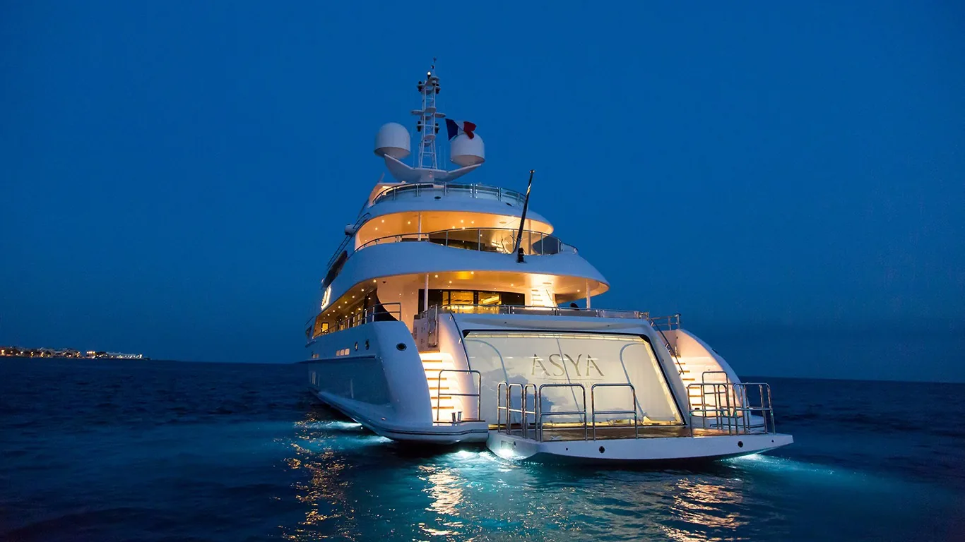ASYA - photo 29 location yacht Saint-Tropez