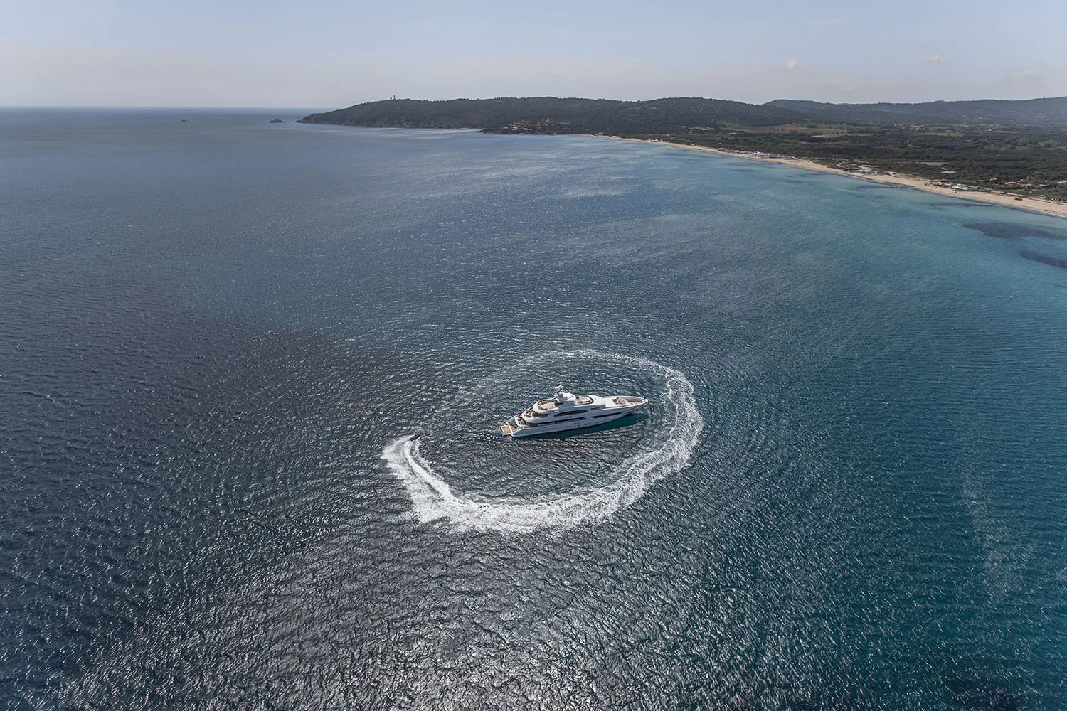 ASYA - photo 32 location yacht Saint-Tropez