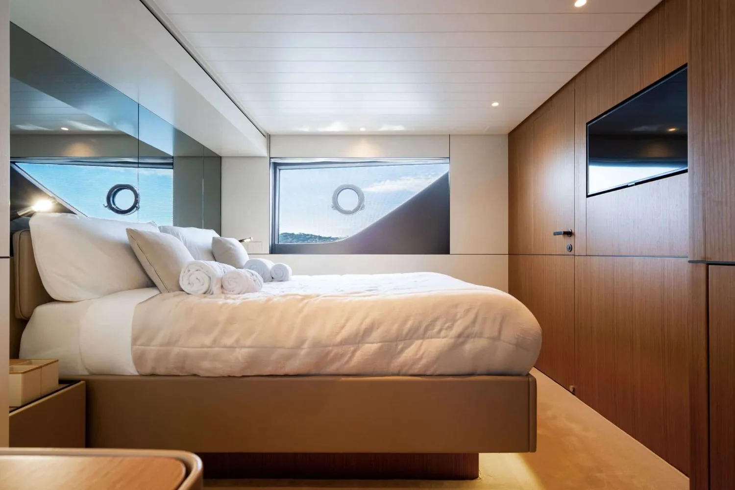 BLUEGAME BGX63 - photo 17 location yacht Saint-Tropez