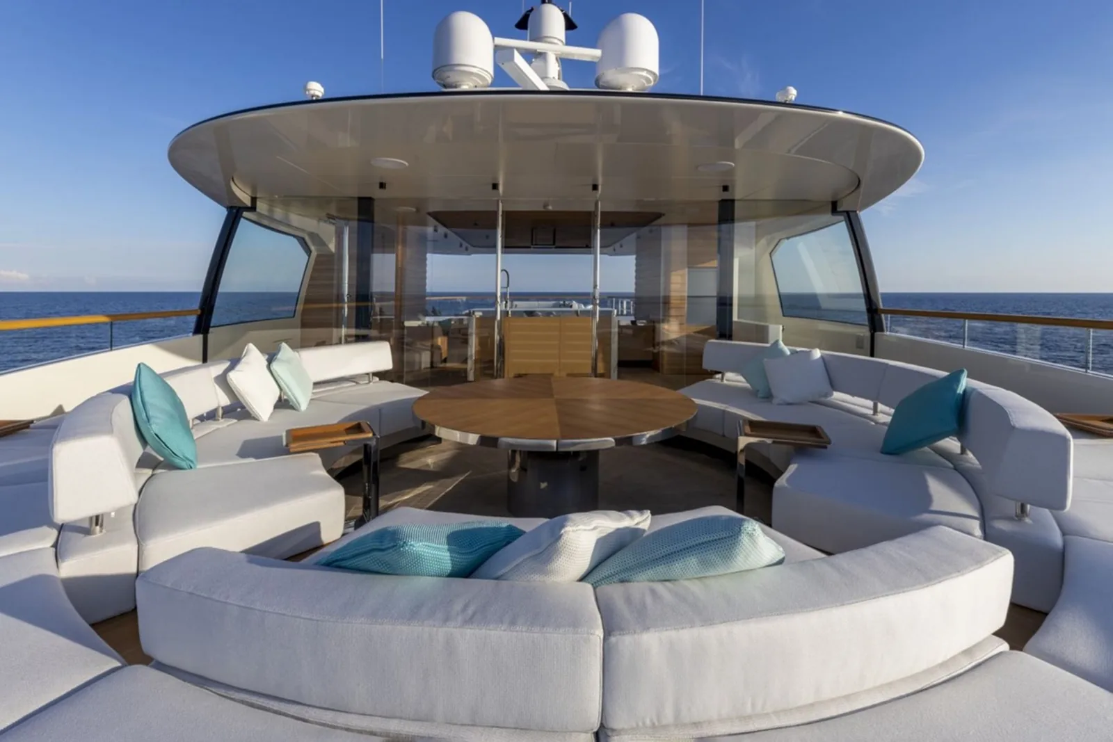 C - photo 7 location yacht Saint-Tropez