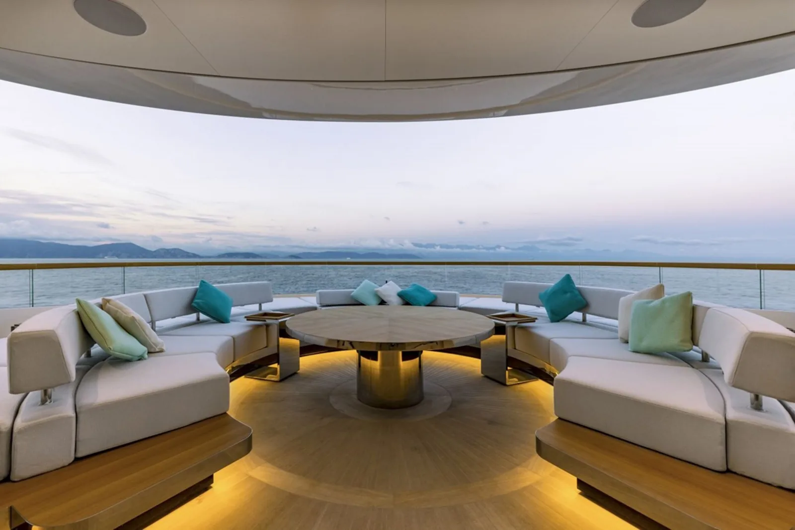 C - photo 10 location yacht Saint-Tropez