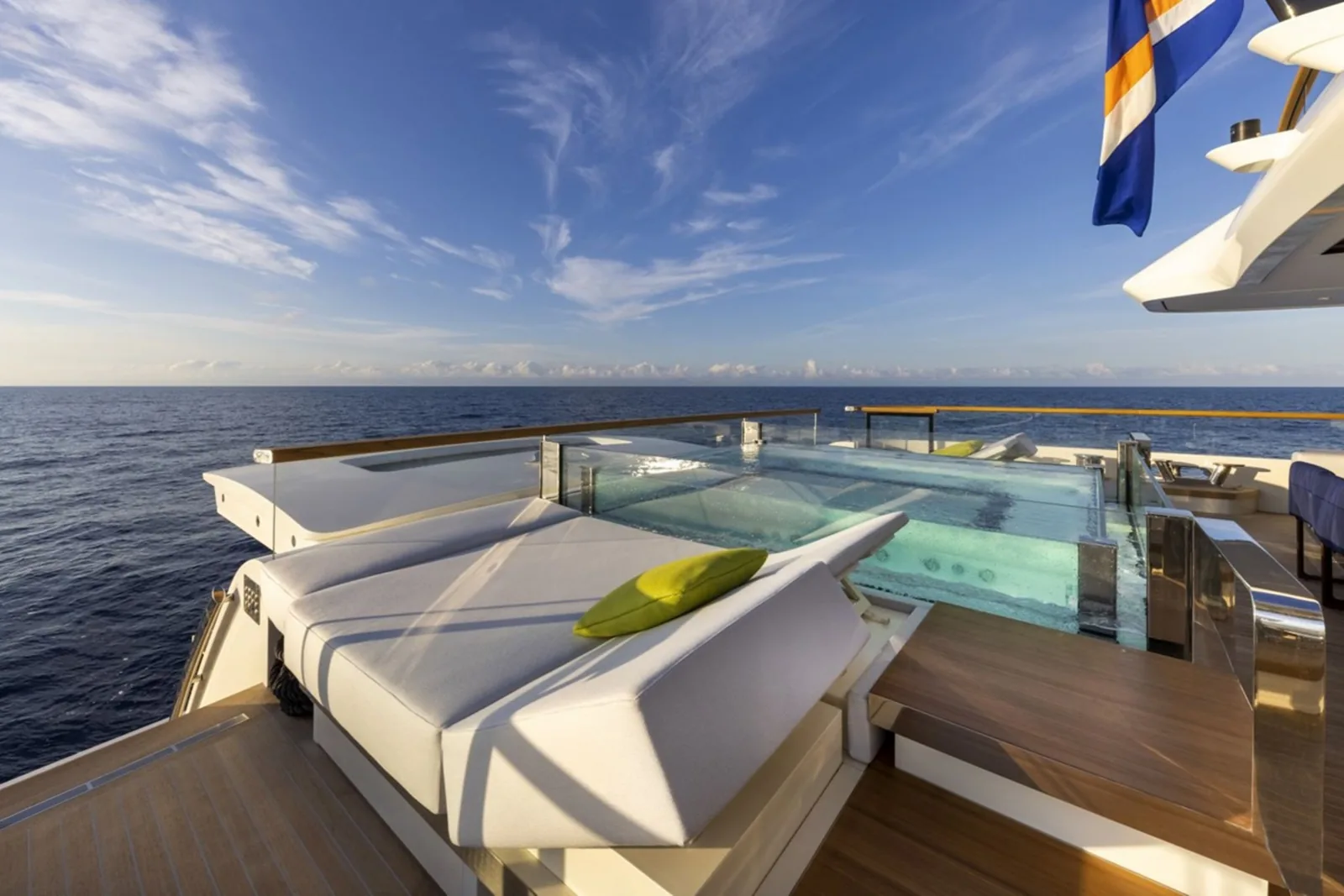 C - photo 11 location yacht Saint-Tropez