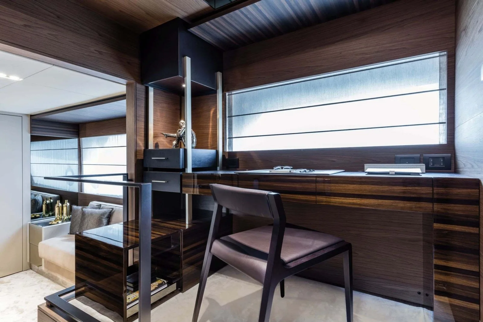 CARE ONE - photo 14 location yacht Saint-Tropez