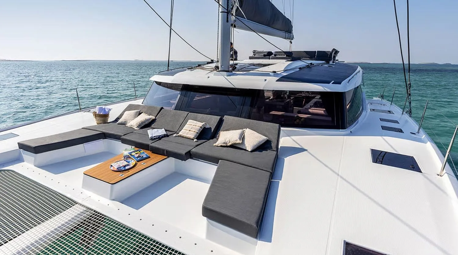 CATAMARAN AURA 51 - photo 5 location yacht Saint-Tropez