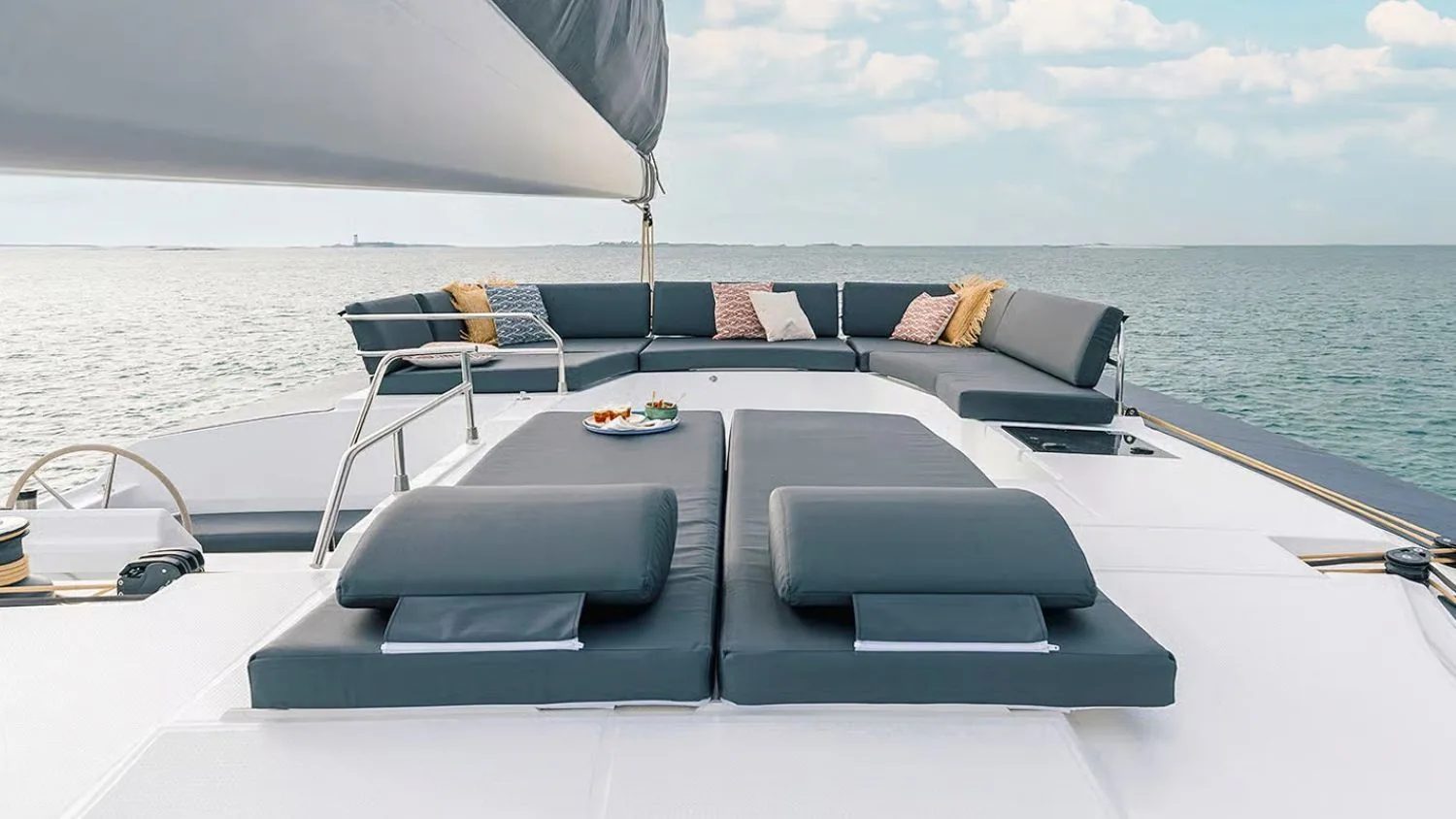 CATAMARAN AURA 51 - photo 6 location yacht Saint-Tropez
