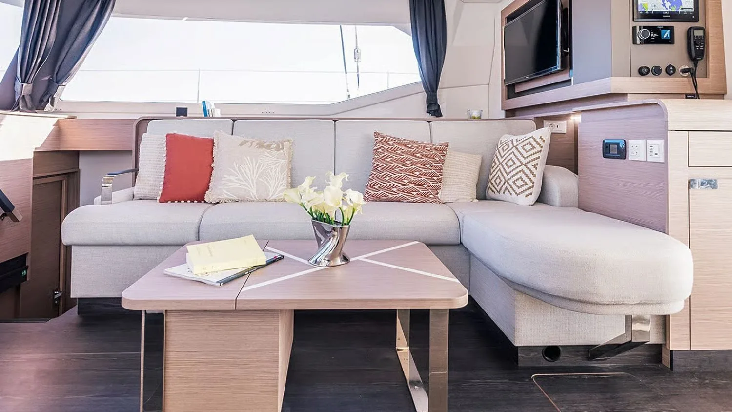 CATAMARAN AURA 51 - photo 12 location yacht Saint-Tropez