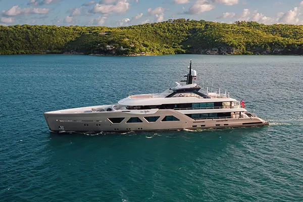 COME TOGETHER - location yacht Saint-Tropez