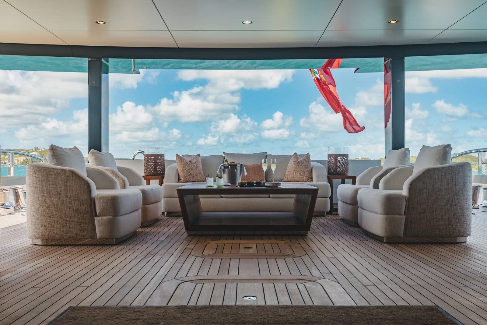 COME TOGETHER - photo 21 location yacht Saint-Tropez