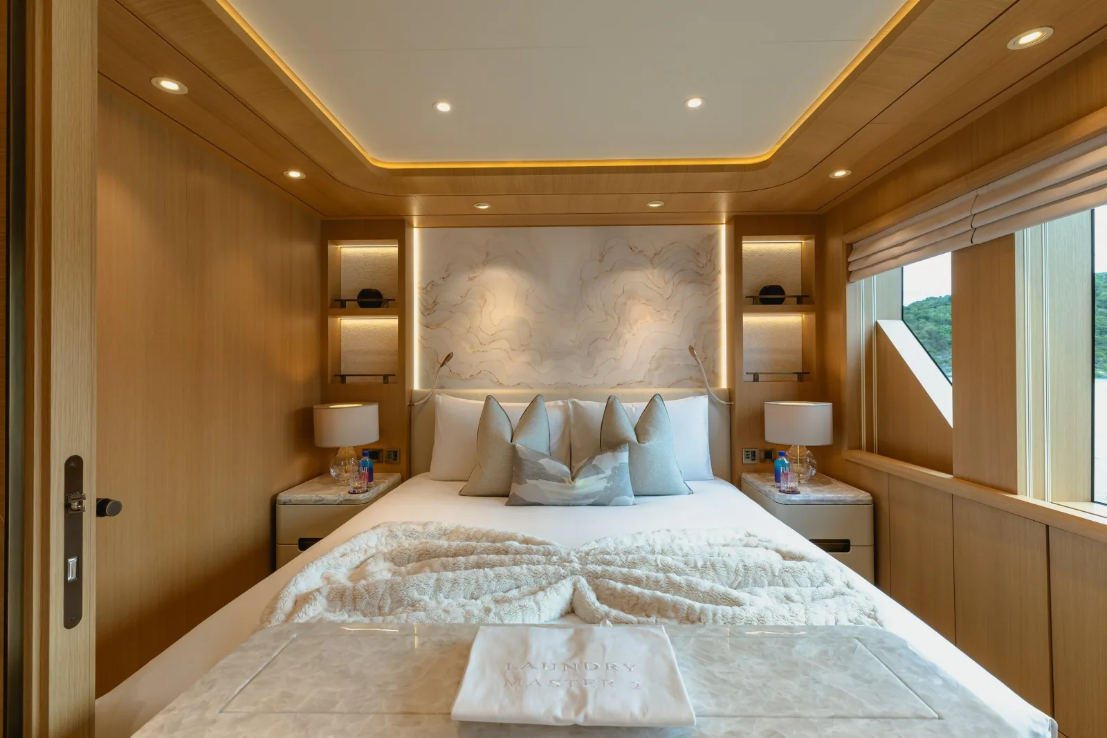 COME TOGETHER - photo 31 location yacht Saint-Tropez